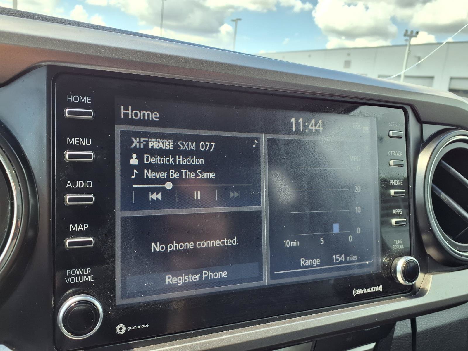 Used 2021 Toyota Tacoma SR5 RWD image 7