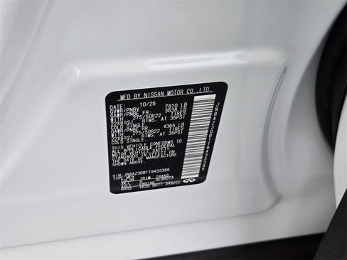 New 2026 INFINITI QX80 SPORT w/ Sport Exterior Package image 20