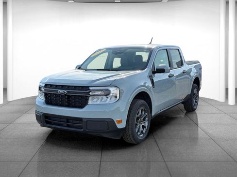 Used 2023 Ford Maverick XLT w/ XLT Luxury Package image 3