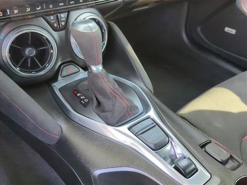 Used 2018 Chevrolet Camaro ZL1 image 19