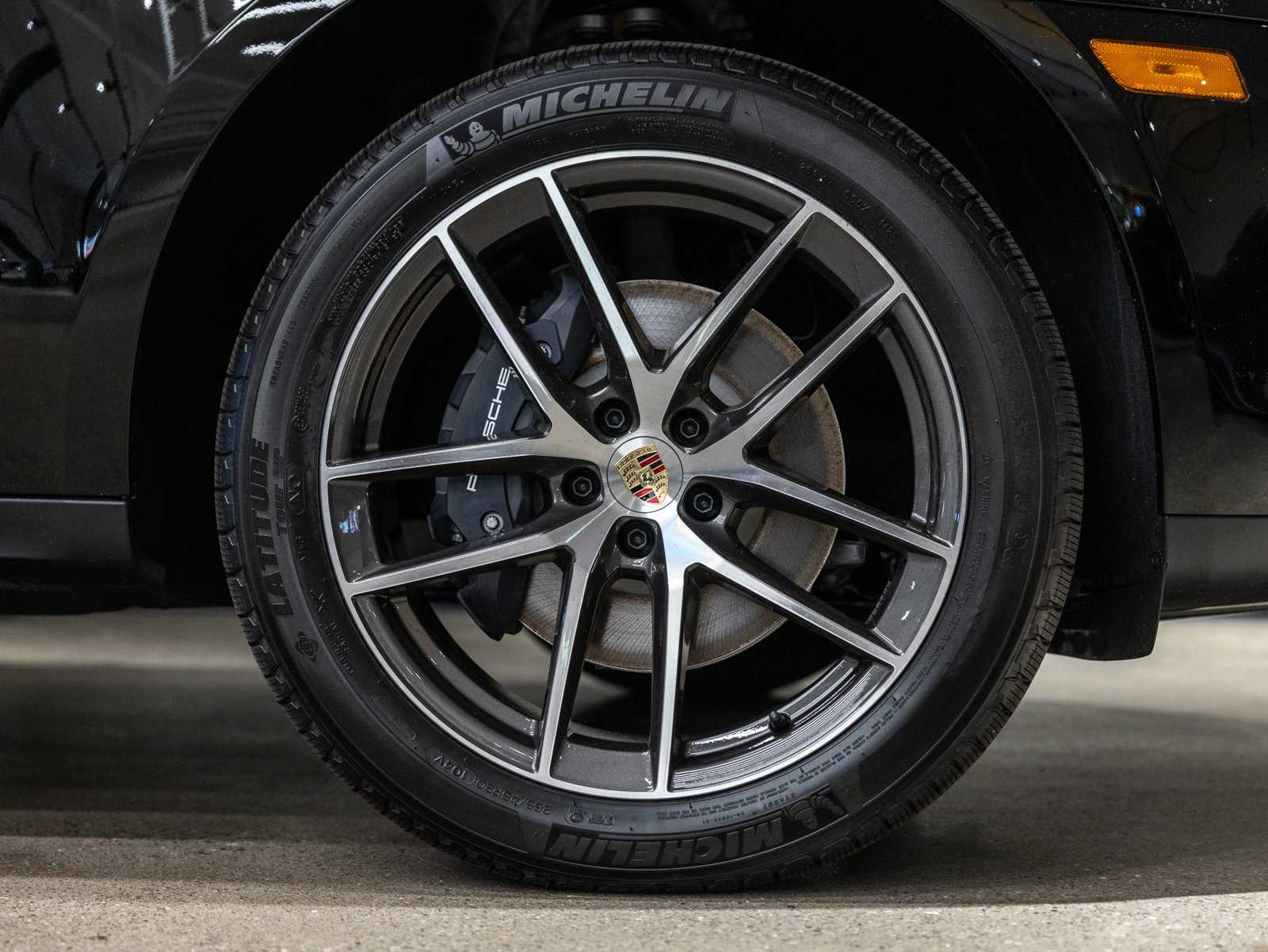 Used 2026 Porsche Macan AWD/4WD image 20