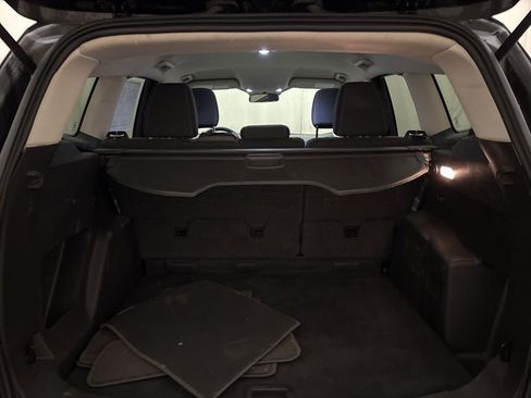 Used 2019 Ford Escape SE image 9