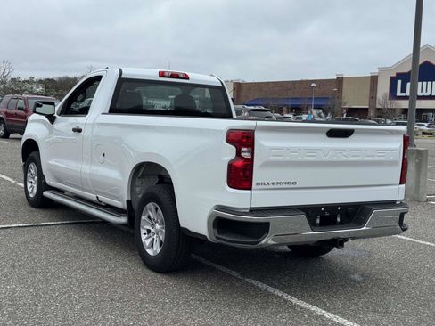 Used 2025 Chevrolet Silverado 1500 W/T image 4