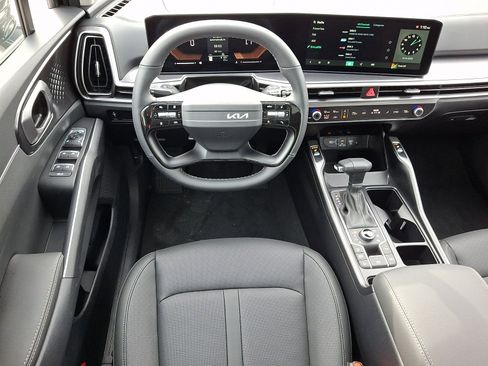 New 2026 Kia Sorento S w/ S Panoramic Sunroof Package image 7