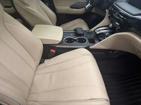 Used 2022 Acura MDX SH-AWD w/ Advance Package image 30