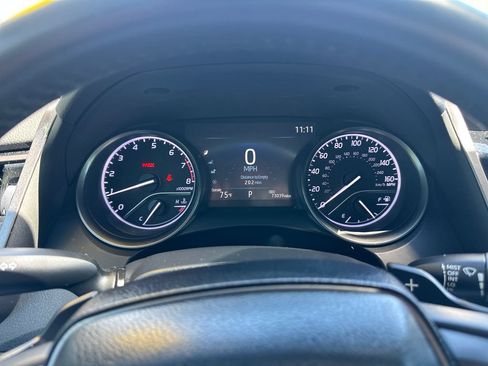 Used 2021 Toyota Camry SE AWD/4WD image 11