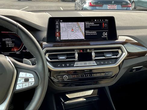 Used 2023 BMW X3 xDrive30i w/ Convenience Package image 9