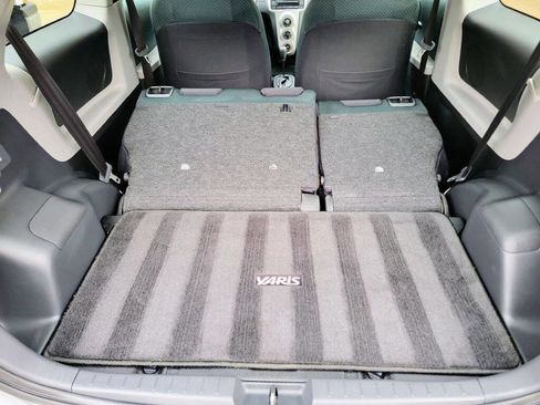 Used 2008 Toyota Yaris 2-Door Hatchback image 14