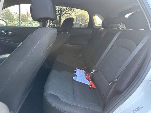 Used 2022 Hyundai Kona SEL w/ Convenience Package image 8