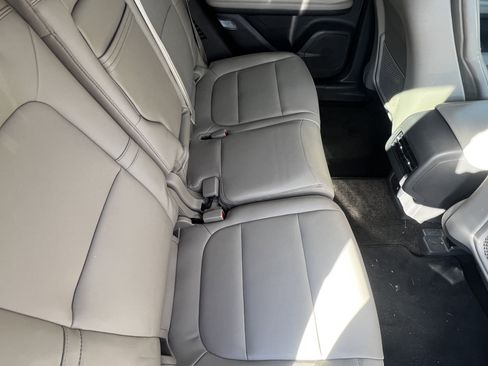 Used 2023 Lincoln Corsair FWD image 40