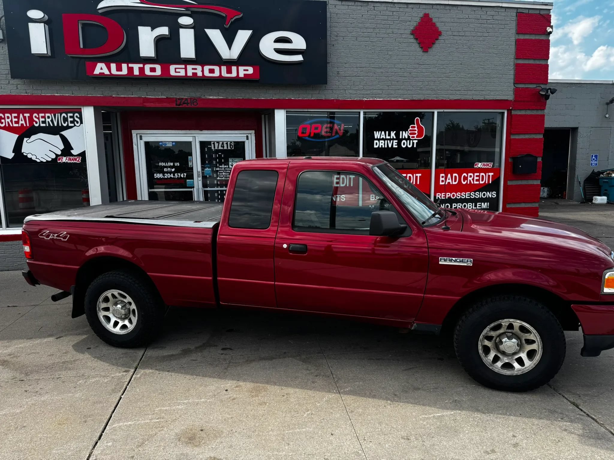 Used 2011 Ford Ranger XLT AWD/4WD image 10