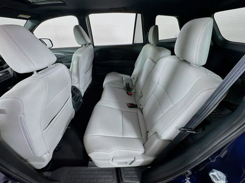 Used 2023 Honda Passport EX-L image 18