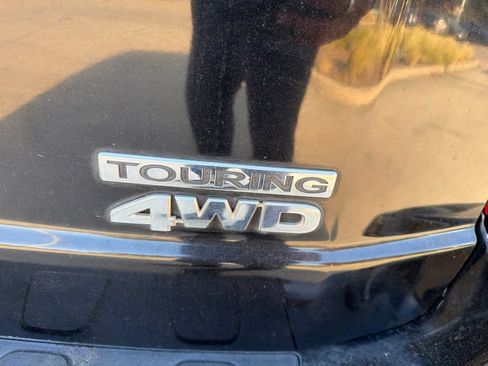 Used 2015 Honda Pilot Touring image 14