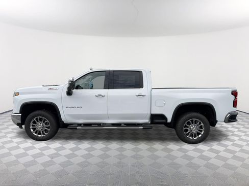 New 2026 Chevrolet Silverado 2500 LTZ w/ LTZ Convenience Package AWD/4WD image 8