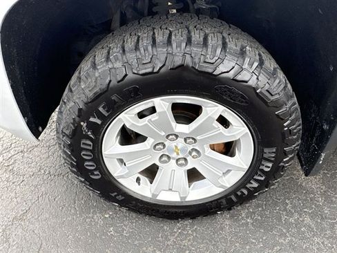 Certified 2019 Chevrolet Colorado LT w/ LT Convenience Package image 30