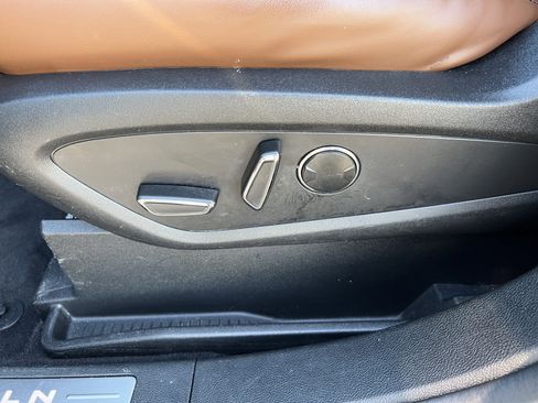 Certified 2023 Lincoln Nautilus Reserve w/ Equipment Group 201A image 28