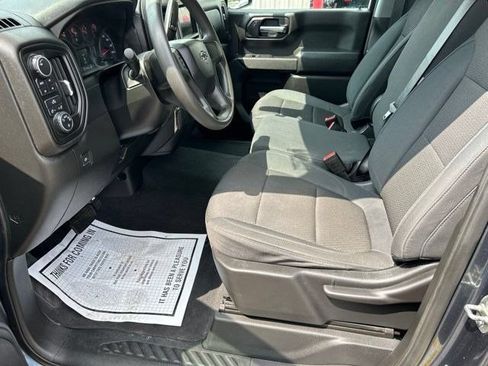 Used 2020 Chevrolet Silverado 1500 Custom Trail Boss w/ Custom Convenience Package AWD/4WD image 13