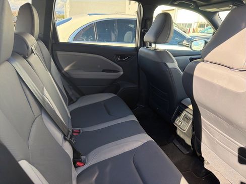 Used 2025 Subaru Forester Limited w/ Popular Package image 7