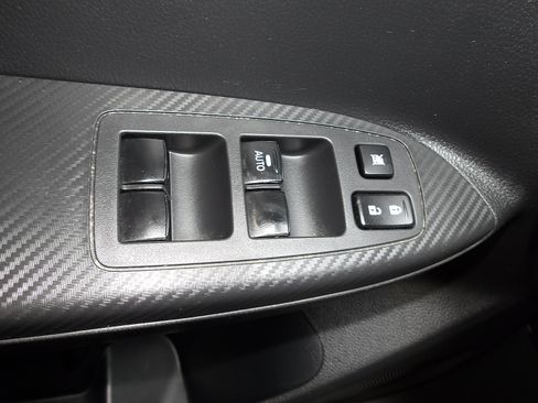 Used 2022 Mitsubishi Eclipse Cross AWD image 17