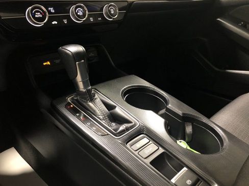 Used 2023 Honda Civic LX image 29