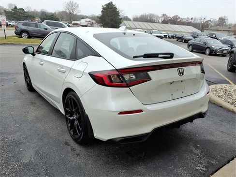 Used 2024 Honda Civic Sport image 19