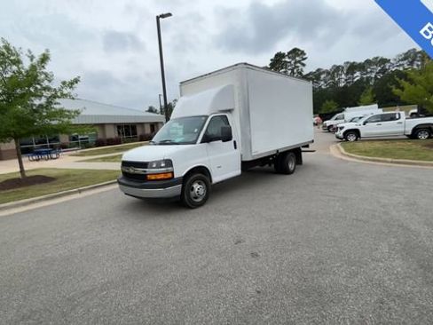 Used 2023 Chevrolet Express 3500 w/ Power Convenience Package RWD image 1
