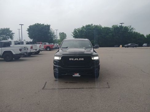 Used 2025 RAM 1500 Laramie w/ Sport Appearance Package AWD/4WD image 3