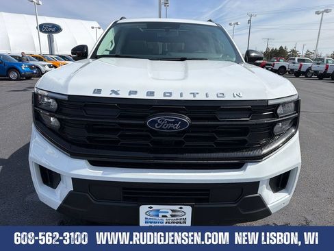 New 2026 Ford Expedition Max Active AWD/4WD image 8