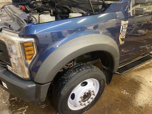 Used 2019 Ford F550 2WD Regular Cab Super Duty image 21