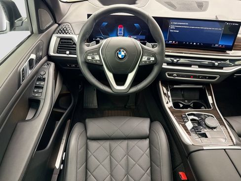 Certified 2024 BMW X5 xDrive40i w/ Premium Package AWD/4WD image 10