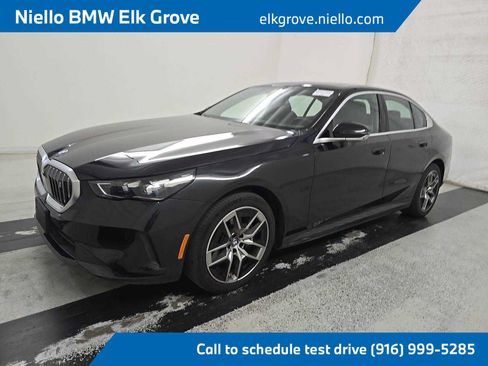 Used 2024 BMW i5 eDrive40i w/ Premium Package RWD image 1