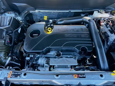 Certified 2024 Chevrolet Equinox LS w/ Sport Edition image 28