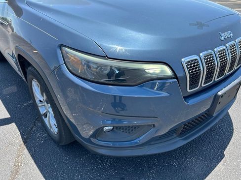 Used 2020 Jeep Cherokee Latitude Plus w/ Comfort/Convenience Group FWD image 3