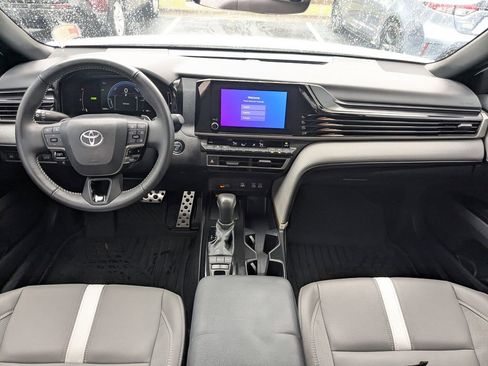 Certified 2025 Toyota Camry SE FWD image 16