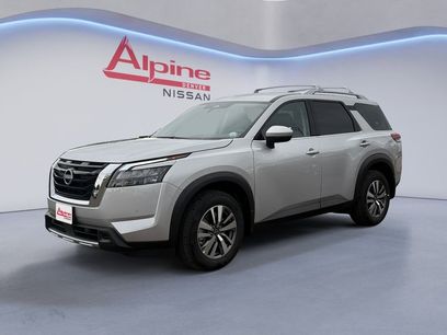 New 2025 Nissan Pathfinder SL