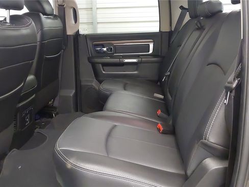 Used 2018 RAM 2500 Laramie image 19