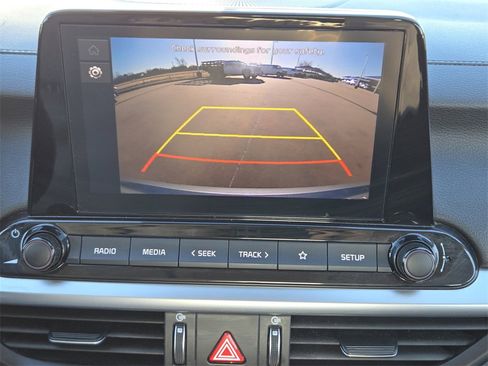 Used 2024 Kia Forte LXS w/ LXS Technology Package image 13