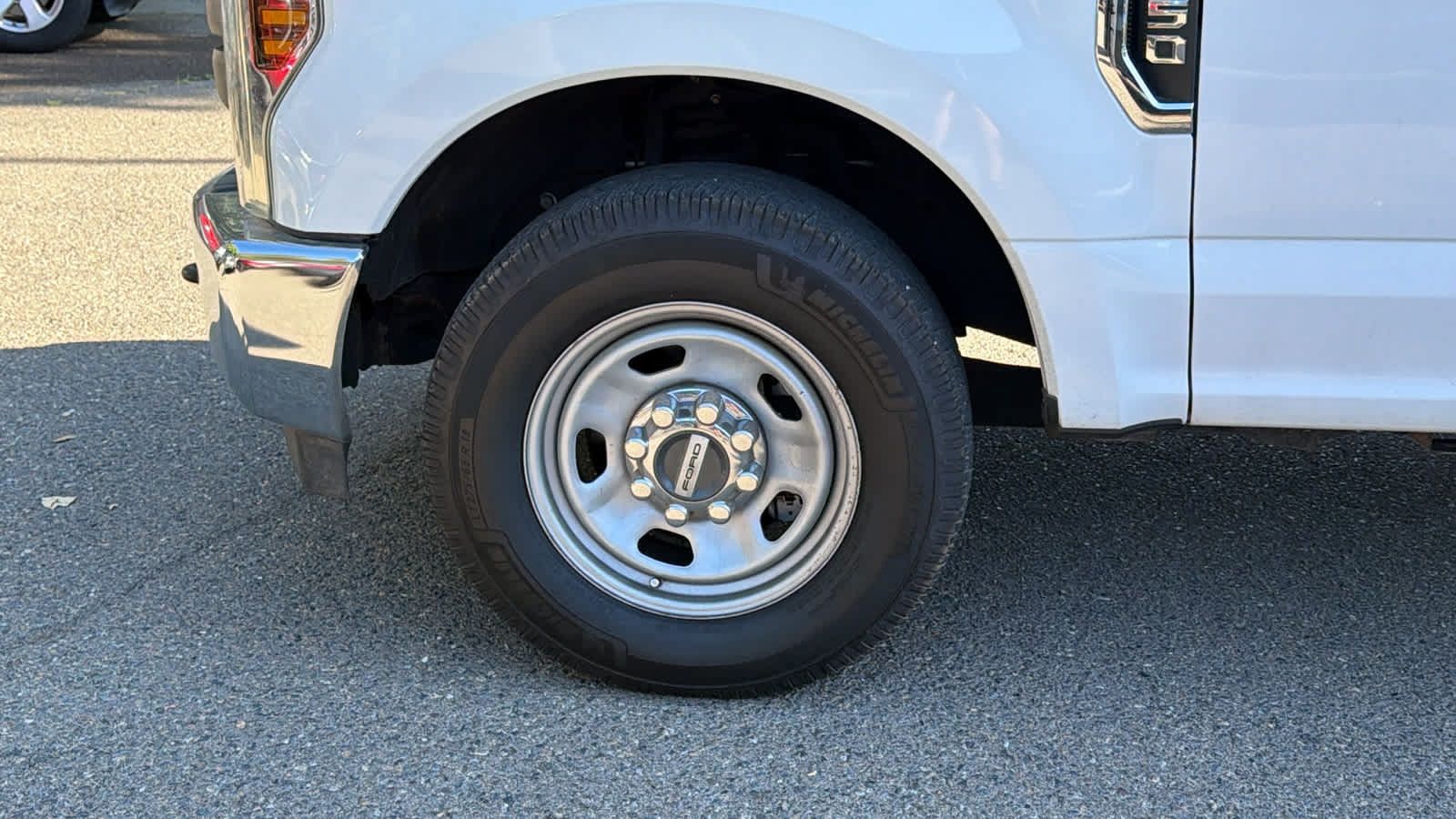 Used 2019 Ford F350 XL w/ XL Value Package RWD image 9