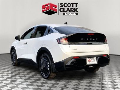 New 2026 Nissan Leaf w/ Floor Mat Package (S+)
