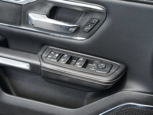 Used 2025 RAM 1500 Laramie w/ Laramie Southwest Edition AWD/4WD image 30