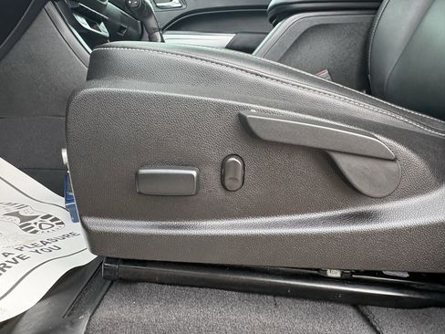 Used 2019 Chevrolet Colorado ZR2 AWD/4WD image 16
