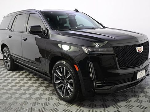 Certified 2023 Cadillac Escalade Sport Platinum AWD/4WD image 8