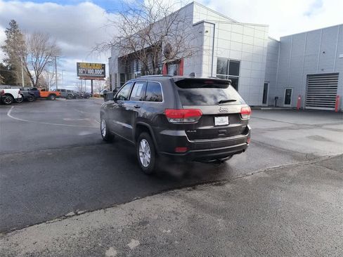 Used 2017 Jeep Grand Cherokee Laredo w/ Quick Order Package 23E image 12