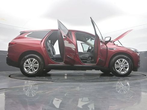 Used 2018 Buick Enclave Essence w/ Trailering Package AWD/4WD image 61