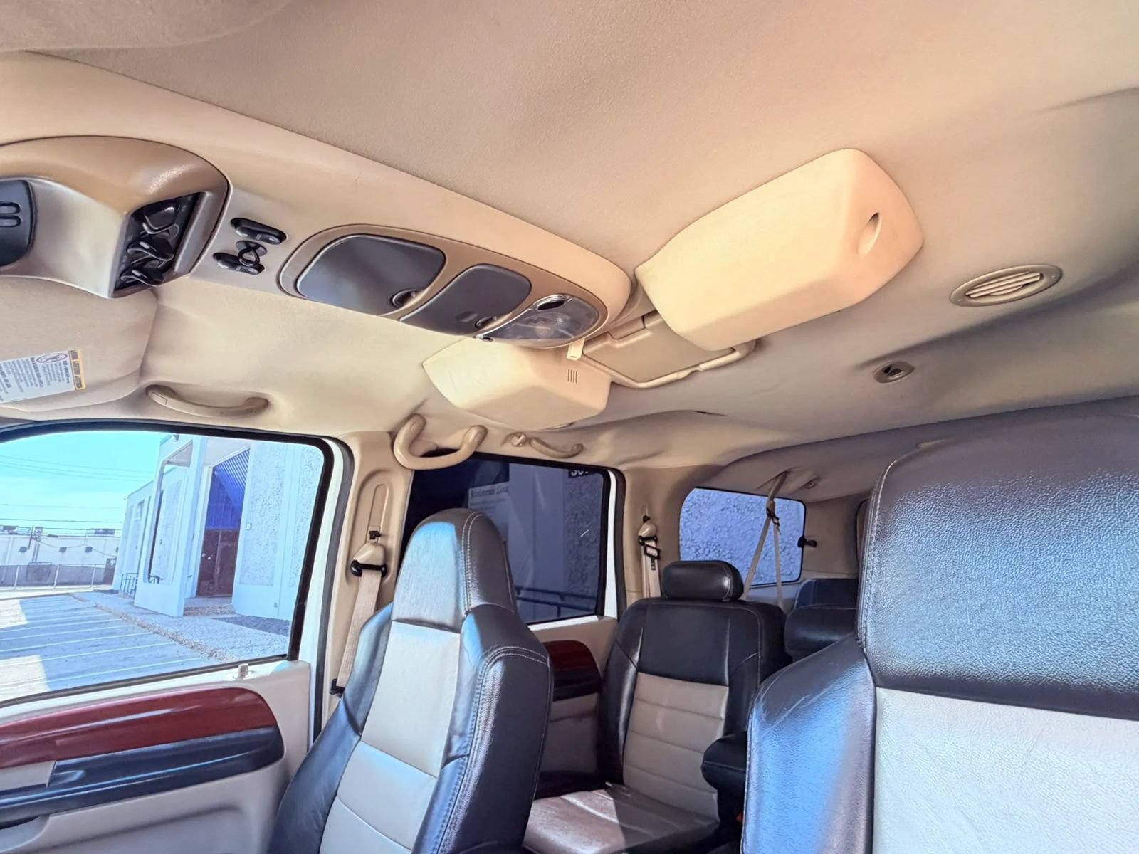 Used 2005 Ford Excursion Eddie Bauer AWD/4WD image 19
