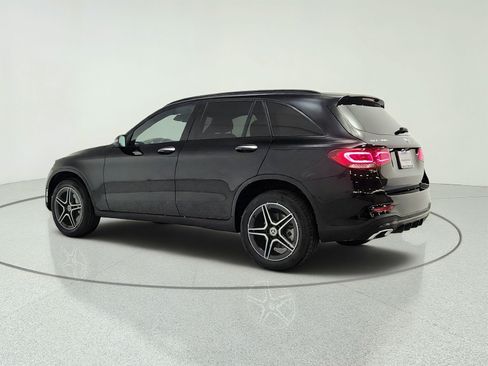 Used 2022 Mercedes-Benz GLC 300 image 7