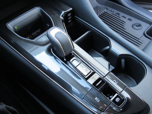 Used 2026 Toyota Crown Platinum image 26