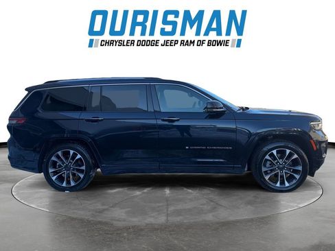 Used 2023 Jeep Grand Cherokee L Overland image 7