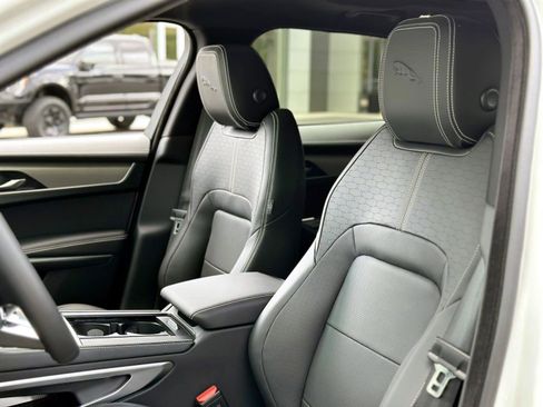 New 2026 Jaguar F-PACE R-Dynamic S AWD/4WD image 16