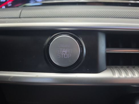 Used 2022 Kia K5 GT-Line FWD image 16